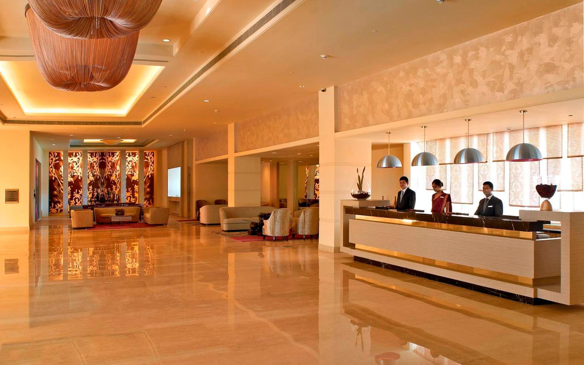 Hotel Radisson Blu Bengaluru Outer Ring Road Extérieur photo