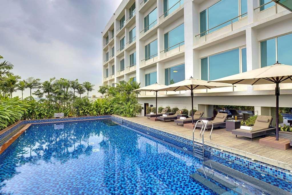 Hotel Radisson Blu Bengaluru Outer Ring Road Extérieur photo