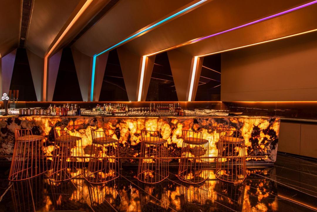 Hotel Radisson Blu Bengaluru Outer Ring Road Extérieur photo