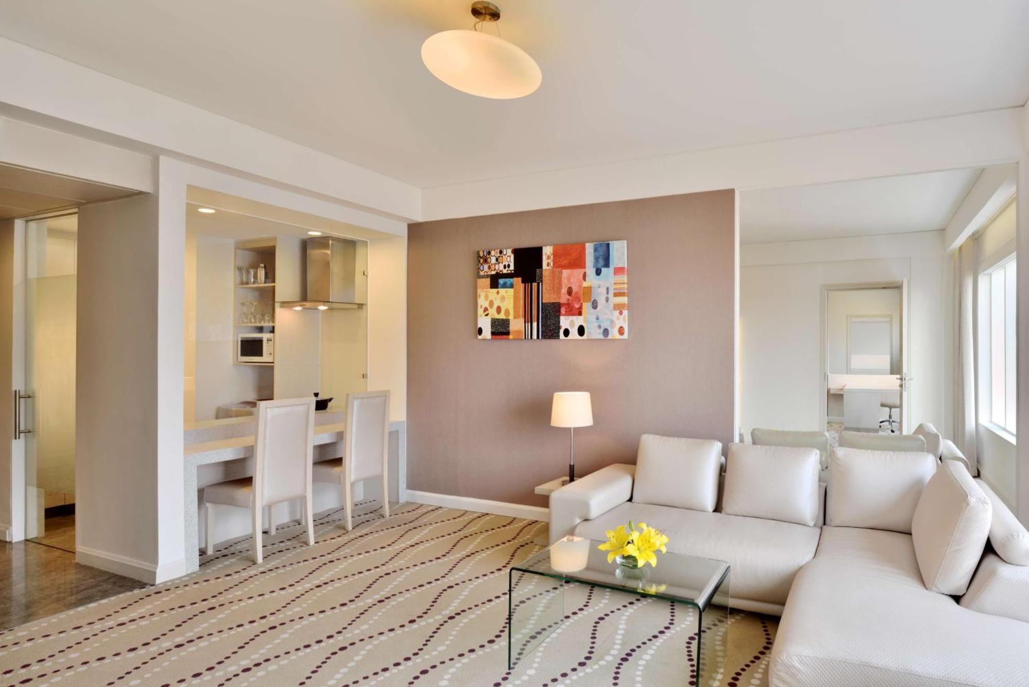 Hotel Radisson Blu Bengaluru Outer Ring Road Extérieur photo