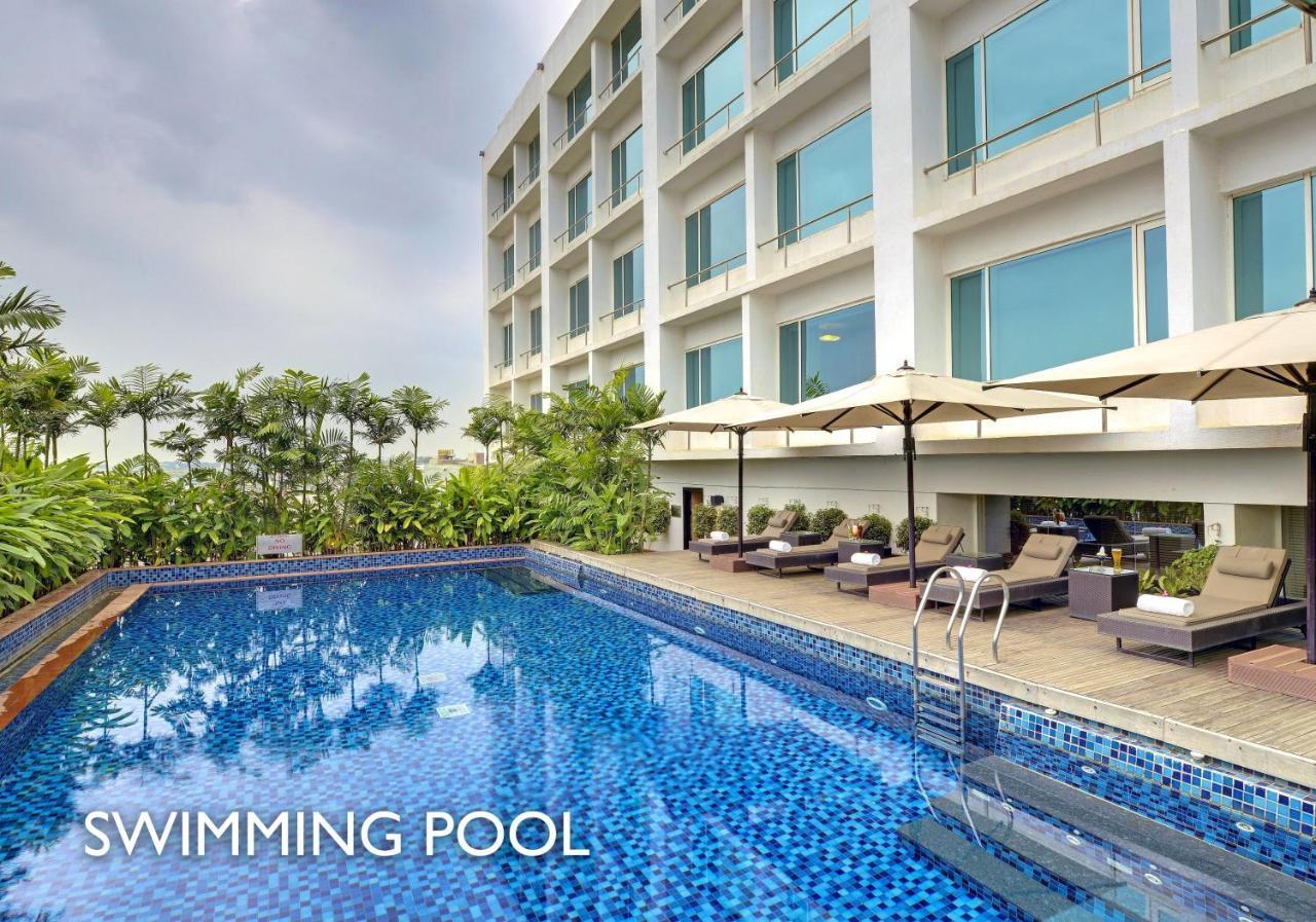 Hotel Radisson Blu Bengaluru Outer Ring Road Extérieur photo
